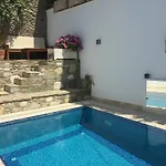 Ionia House Σπίτι διακοπών