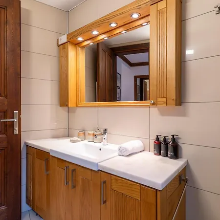 Holiday home Ionia House *