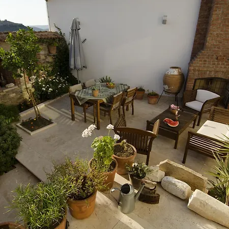 Ionia House Holiday home *