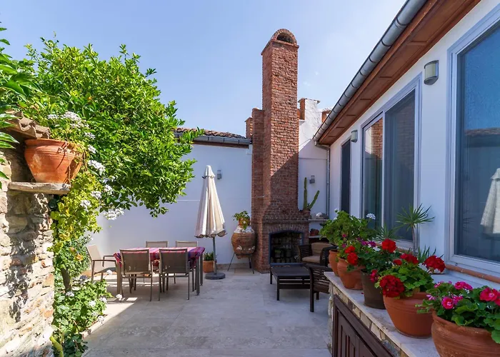 Ionia House Hébergement de vacances *